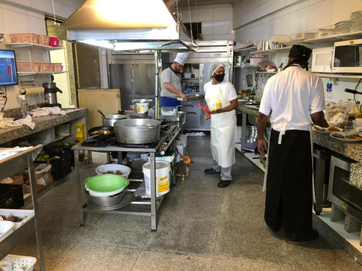 Motel Dubai Bh (Adults Only) เบโลโอรีซอนชี ภายนอก รูปภาพ