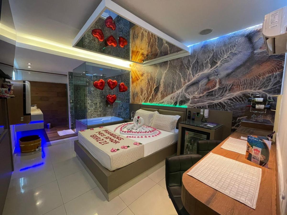 Motel Dubai Bh (Adults Only) เบโลโอรีซอนชี ภายนอก รูปภาพ