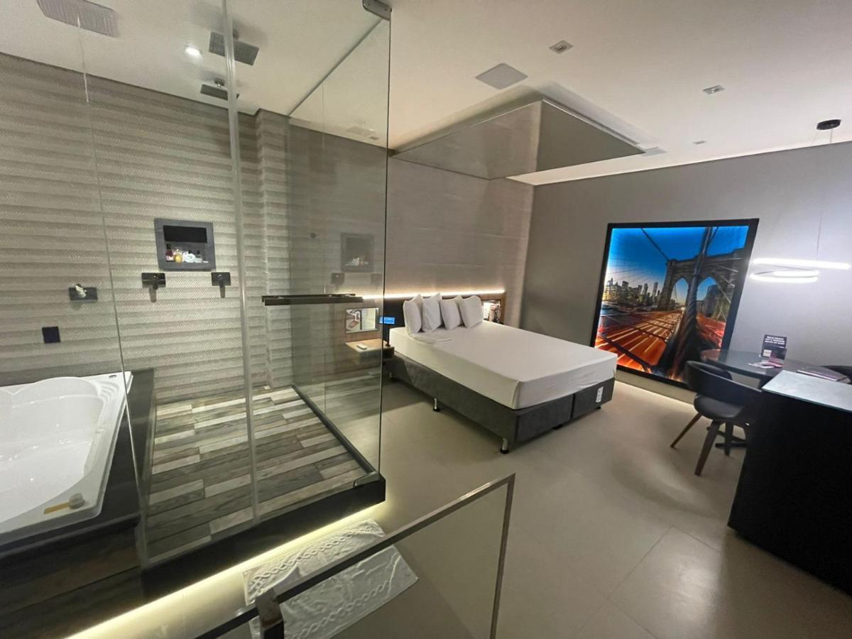 Motel Dubai Bh (Adults Only) เบโลโอรีซอนชี ภายนอก รูปภาพ